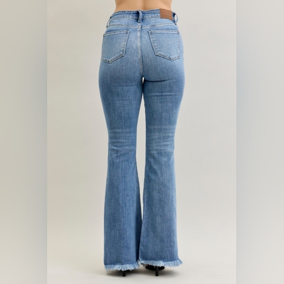 Judy Blue High-Rise Retro Pintuck Seam Slim Pants Flare Leg Raw Hem Denim Jeans - Picture 14 of 16